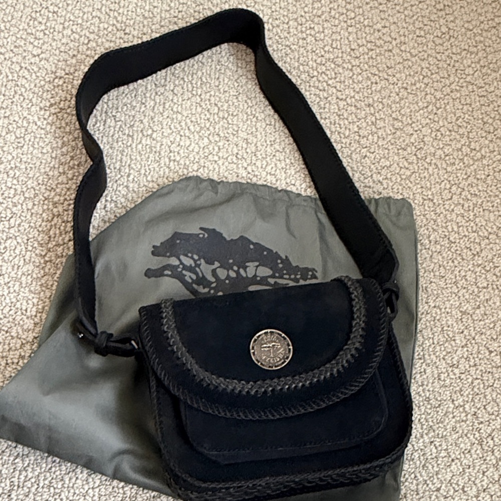 Myeisha Black Crossbody Leather Purse